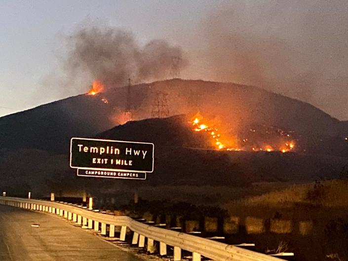 The Route Fire near Castaic closed Interstate 5 over the Grapevine in both directions on Wednesday, Aug.  31, 2022.