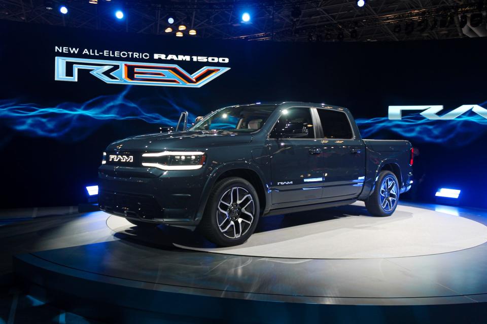 The 2024 Ram 1500 REV.