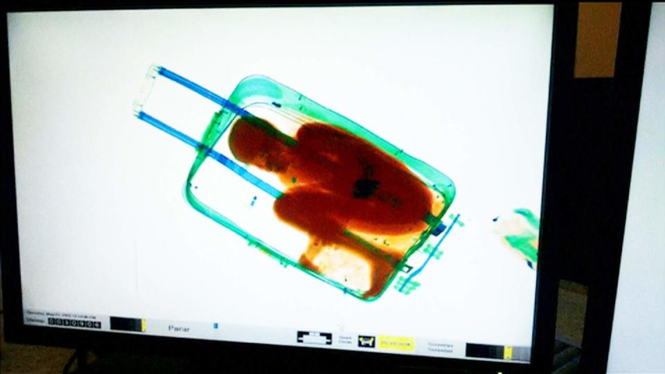 Border Guards Find Eight-Year-Old In Suitcase