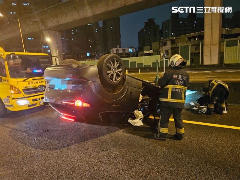 消防人員到場救援。（圖／翻攝畫面）