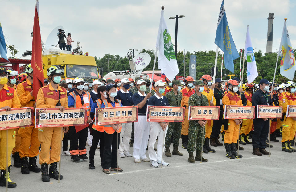 921國家防災日在臺南都會公園奇美博物館前廣場演練，慈濟基金會被列為防救災動員單位。