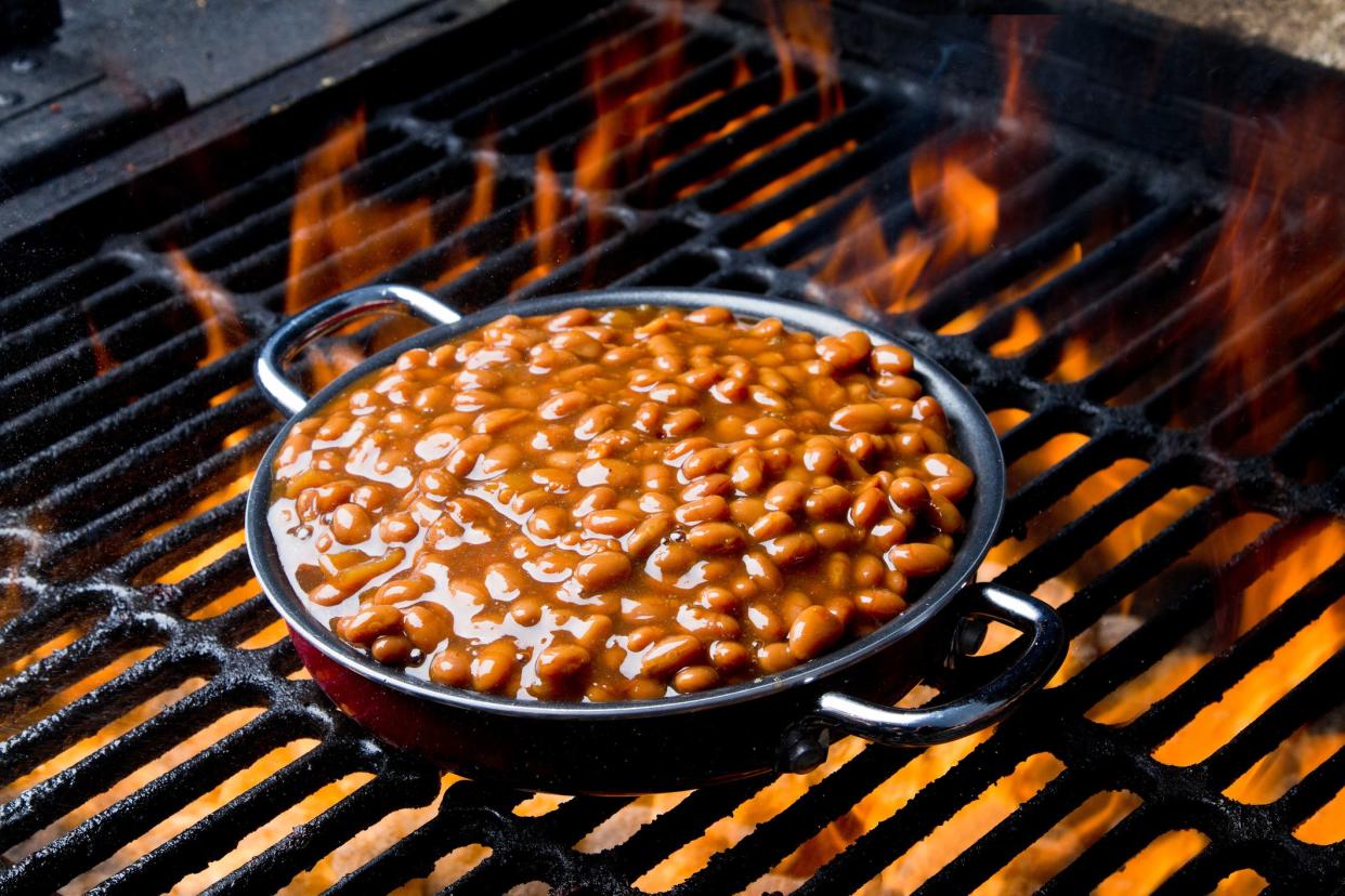 barbecued baked beans