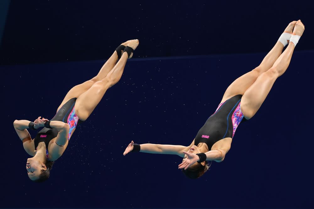 Malaysia’s Leong Mun Yee and Pandelela Rinong in action during the women's 10m synchronised final at the Tokyo Aquatics Centre July 27, 2021. — Reuters pic