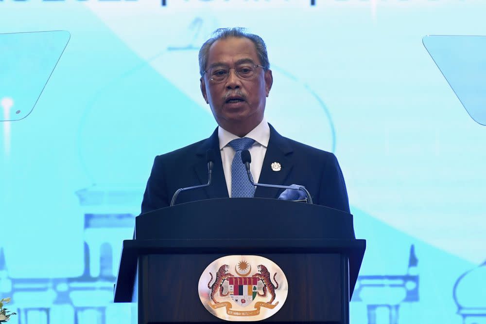 Prime Minister Tan Sri Muhyiddin Yassin delivers a keynote address at the Putrajaya International Convention Centre March 1, 2020. — Bernama pic