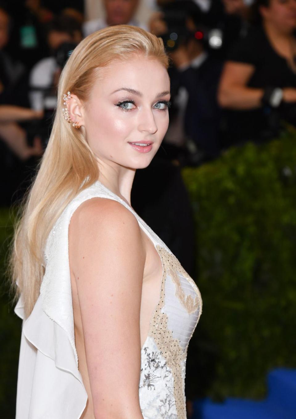 sophie turner met gala