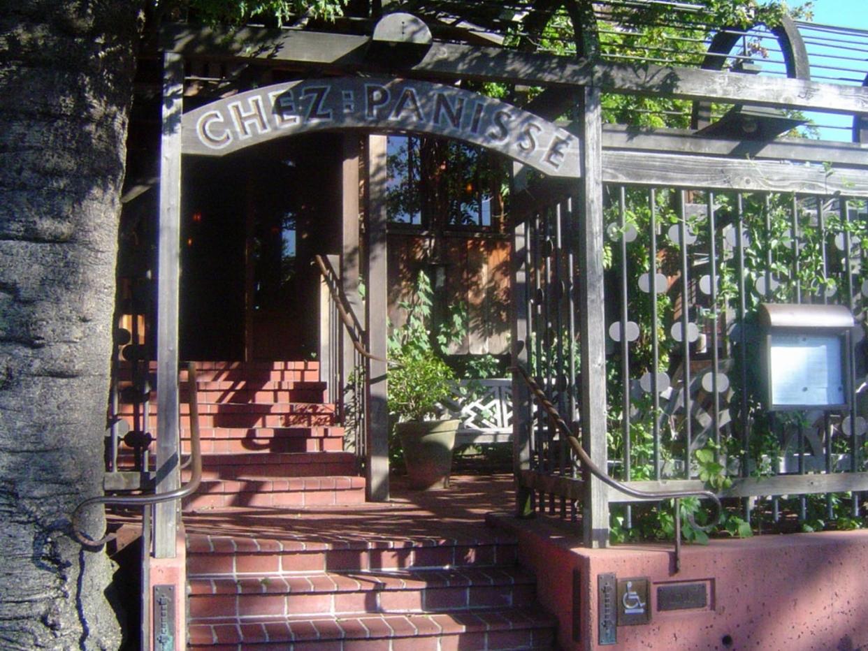 <span class="caption">The entrance to Chez Panisse in Berkeley, California.</span> <span class="attribution"><a class="link " href="https://en.wikipedia.org/wiki/Chez_Panisse#/media/File:ChezPanisse.jpg" rel="nofollow noopener" target="_blank" data-ylk="slk:Calton/Wikipedia;elm:context_link;itc:0;sec:content-canvas">Calton/Wikipedia</a>, <a class="link " href="http://creativecommons.org/licenses/by-sa/4.0/" rel="nofollow noopener" target="_blank" data-ylk="slk:CC BY-SA;elm:context_link;itc:0;sec:content-canvas">CC BY-SA</a></span>