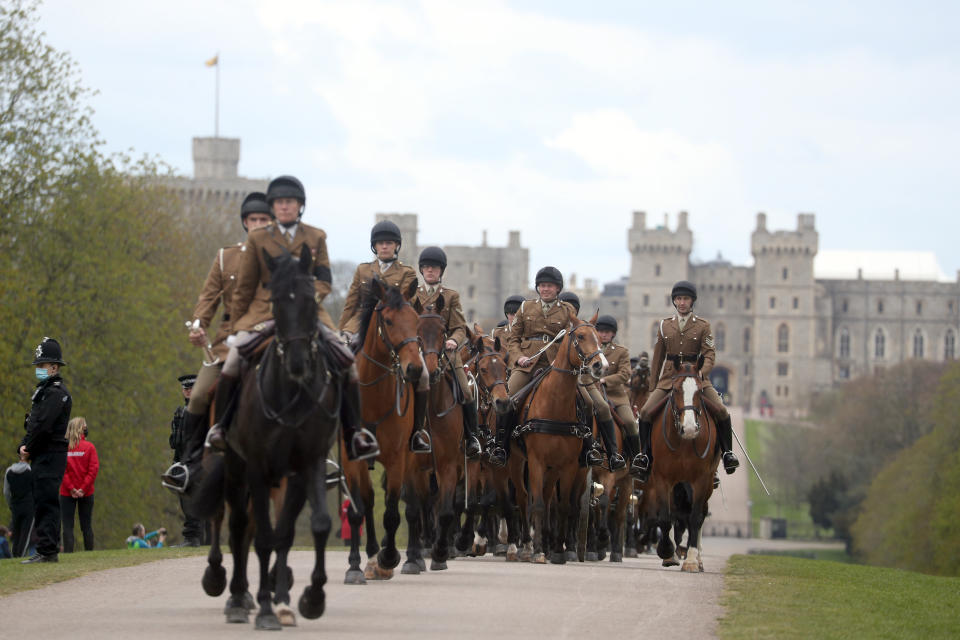 <p>The King's Troop Royal Horse Artillery on the Long Walk, Windsor Castle, Berkshire, after taking part in a rehearsal for the funeral of the Duke of Edinburgh. Picture date: Thursday April 15, 2021.</p>
