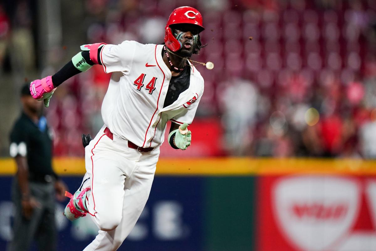 Hank Aaron Award finalists include Reds’ Elly De La Cruz