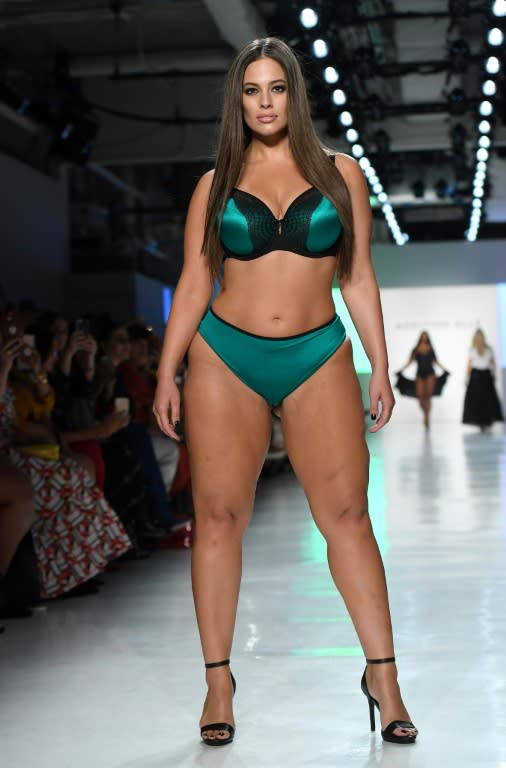 Ashley Graham models her plus-size lingerie collection during NYFW – New  York Daily News