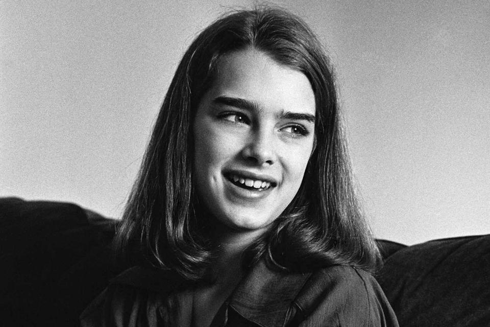 <p>Gilbert TOURTE/Gamma-Rapho via Getty</p> Brooke Shields in 1978