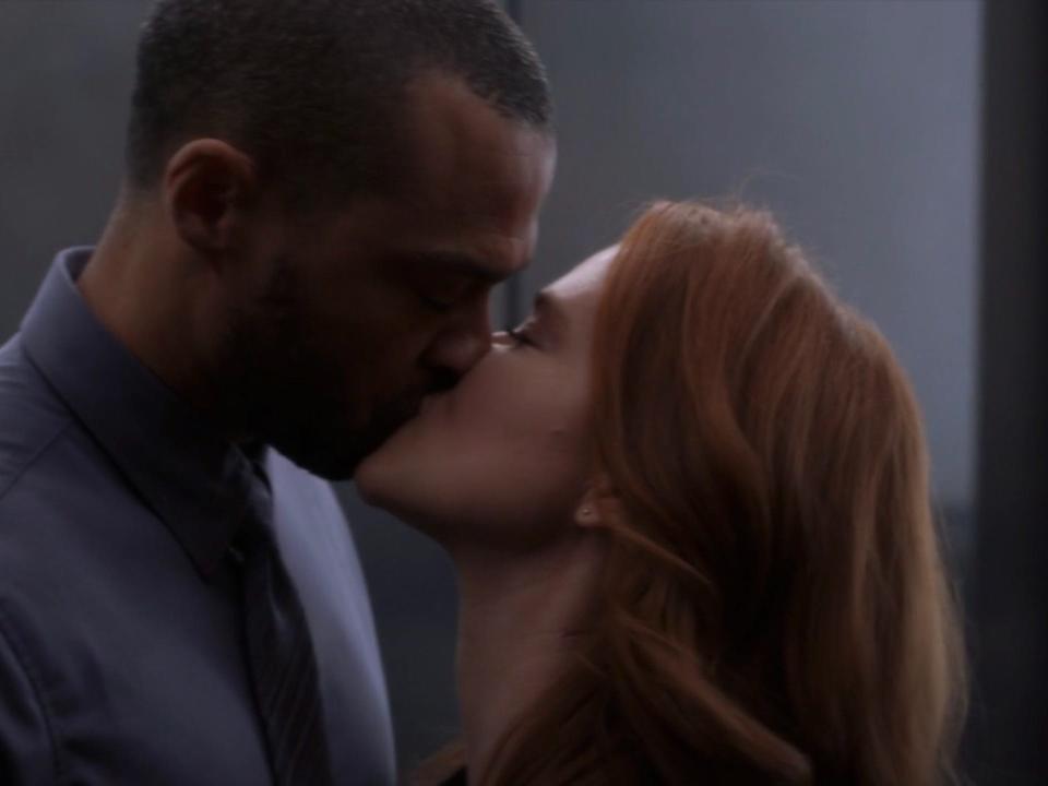 Jesse Williams and Sarah Drew.