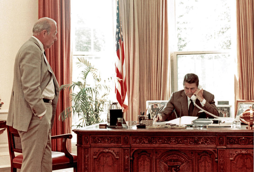 Reagan Phone Call with Israeli PM Begin (Mary Anne Fackelman / White House / CNP via Getty Images)