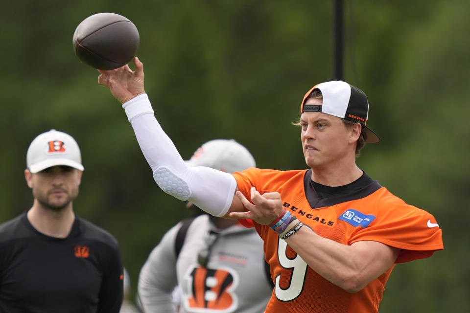 Cincinnati Bengals quarterback Joe Burrow throws during the NFL football team's practice on Tuesday, May 7, 2024, in Cincinnati. (AP Photo/Carolyn Kaster)