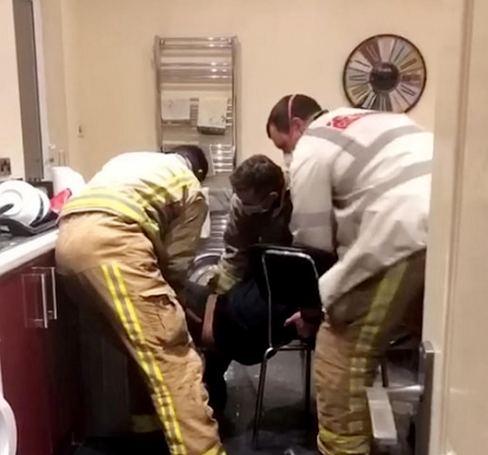 This hilarious video shows the moment a student was rescued by firefighters - after she got stuck inside her TUMBLE DRYER. Rosie Cole, 21, had a few glasses to drink with her housemates when she was dared to get inside the dryer in their shared accommodation. She’d been enjoying a couple bottles of Zinfandel wine and honey tequila when their evening took a sudden turn. The drunken student thought there was “no chance” she’d fit, but after wiggling her way in she was suddenly stuck inside the dryer. Emergency services were called to the bizarre and hilarious scene at roughly 11pm as Rosie said they “save cats from trees” so maybe they would “save students from tumble dryers”.