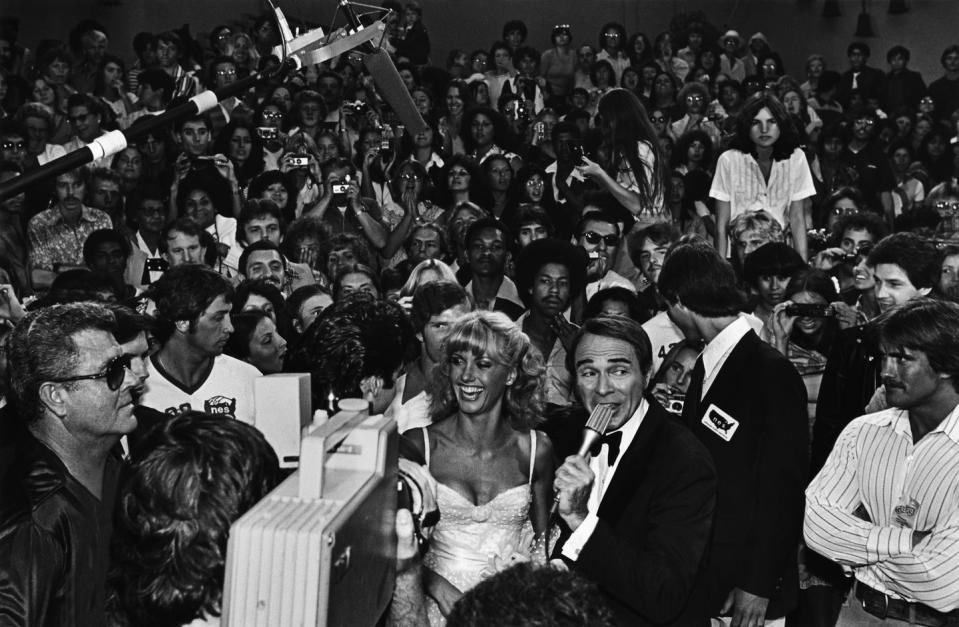 1978 - Newton-John At The “Grease” Hollywood Premiere.