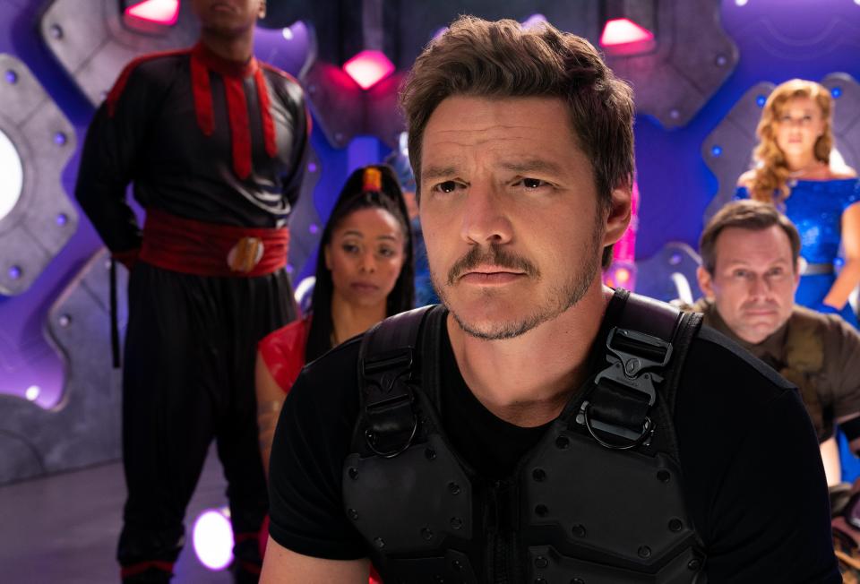 <p>Pedro Pascal plays the katana-wielding Marcus Moreno</p>Ryan Green/Netflix © 2020