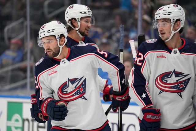 Photos: St. Louis Blues at Columbus Blue Jackets