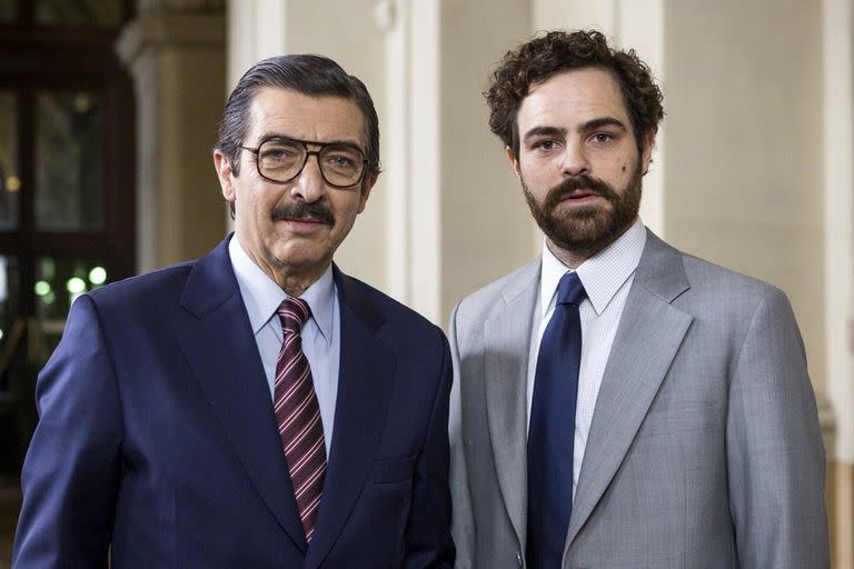 Ricardo Darín y Peter Lanzani en  Argentina, 1985, una coproducción de Amazon Studios, La Unión de los Ríos, Kenya Films e Infinity Hill