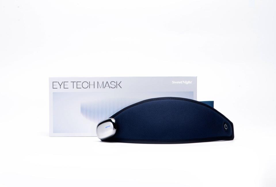 14) Eye Tech Mask