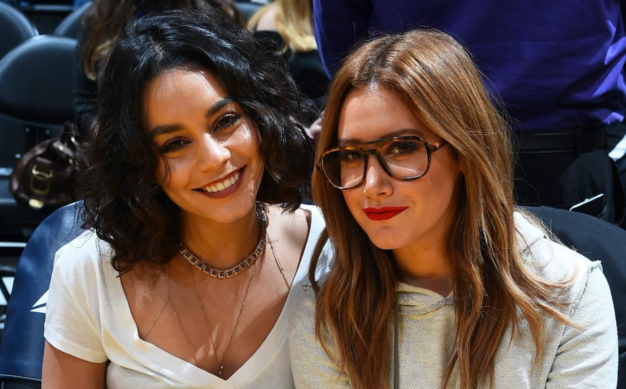 Vanessa Hudgens and Ashley Tisdale