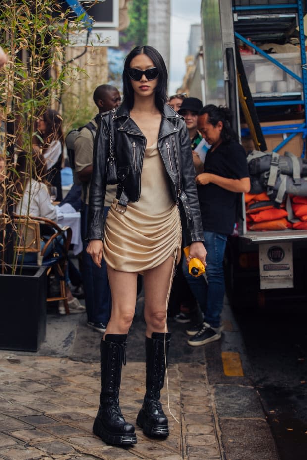 On the streets of Paris Couture Fashion Week Fall 2022 on July 7, 2022<p>Photo: Melodie Jeng/Getty Images</p>