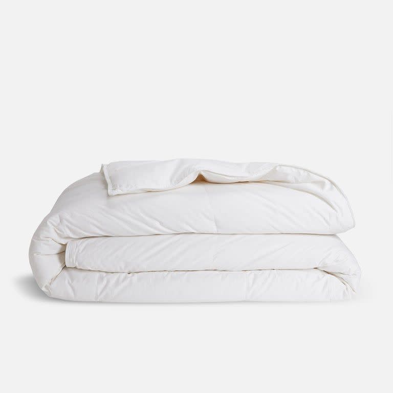 <p><a href="https://clicks.trx-hub.com/xid/hearstcorp_9eb67_pop?q=https%3A%2F%2Fwww.brooklinen.com%2Fproducts%2Fdown-comforter%3Fvariant%3D32865296875610&p=https%3A%2F%2Fwww.popularmechanics.com%2Fhome%2Fg38758809%2Fbest-comforters%2F&utmSource=yahoo-us&utmCampaign=73&utmMedium=syn" rel="nofollow noopener" target="_blank" data-ylk="slk:Shop Now;elm:context_link;itc:0;sec:content-canvas" class="link ">Shop Now</a></p><p>Down Comforter</p><p>brooklinen.com</p><p>$359.00</p>