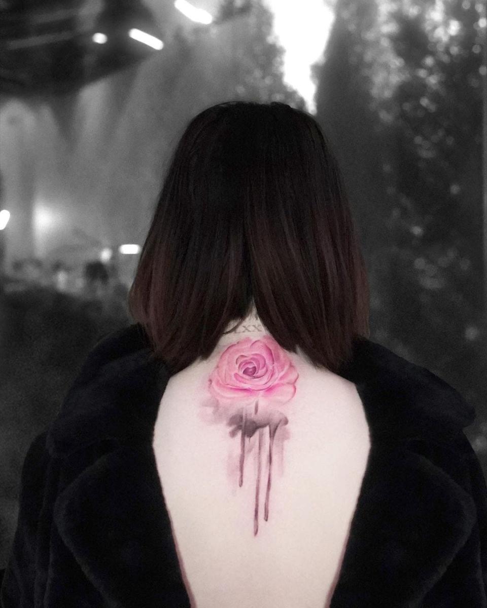 selena gomez rose tattoo