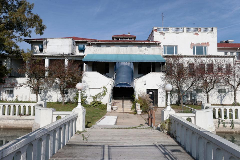 The front entrance to Detroit's Belle Isle Boat House on Belle Isle in Detroit on Wednesday, October 18, 2023.