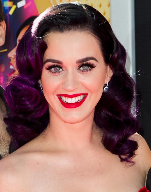 Katy Perry’s ‘Part Of Me’ Movie Premiere Beauty: Get Her Retro Look