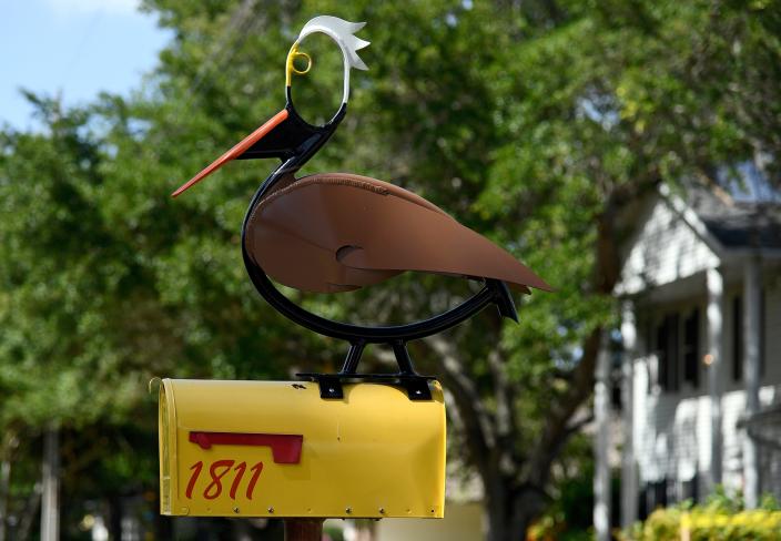 Mailbox art in Shaws Point.