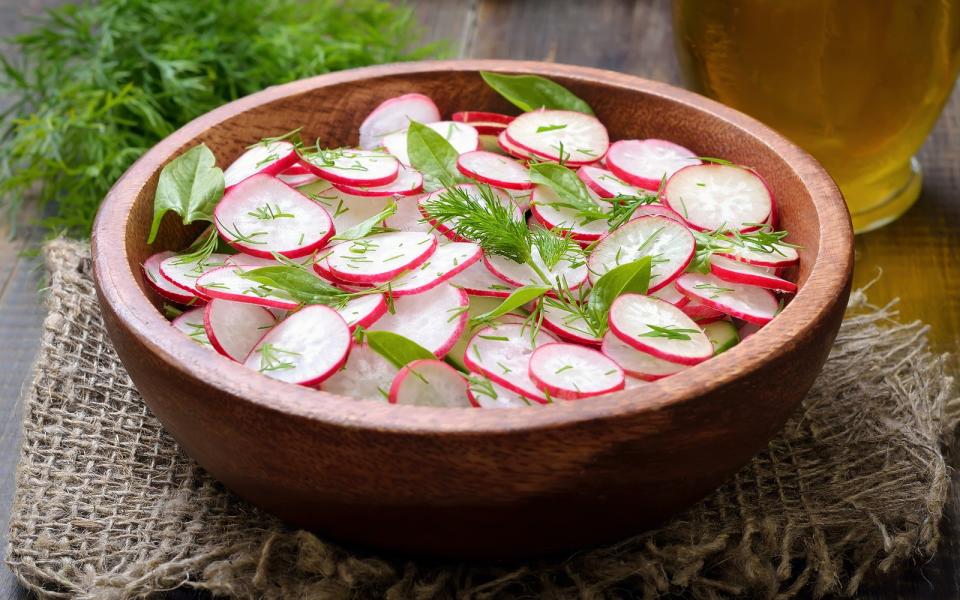 Radieschensalat mit Minze