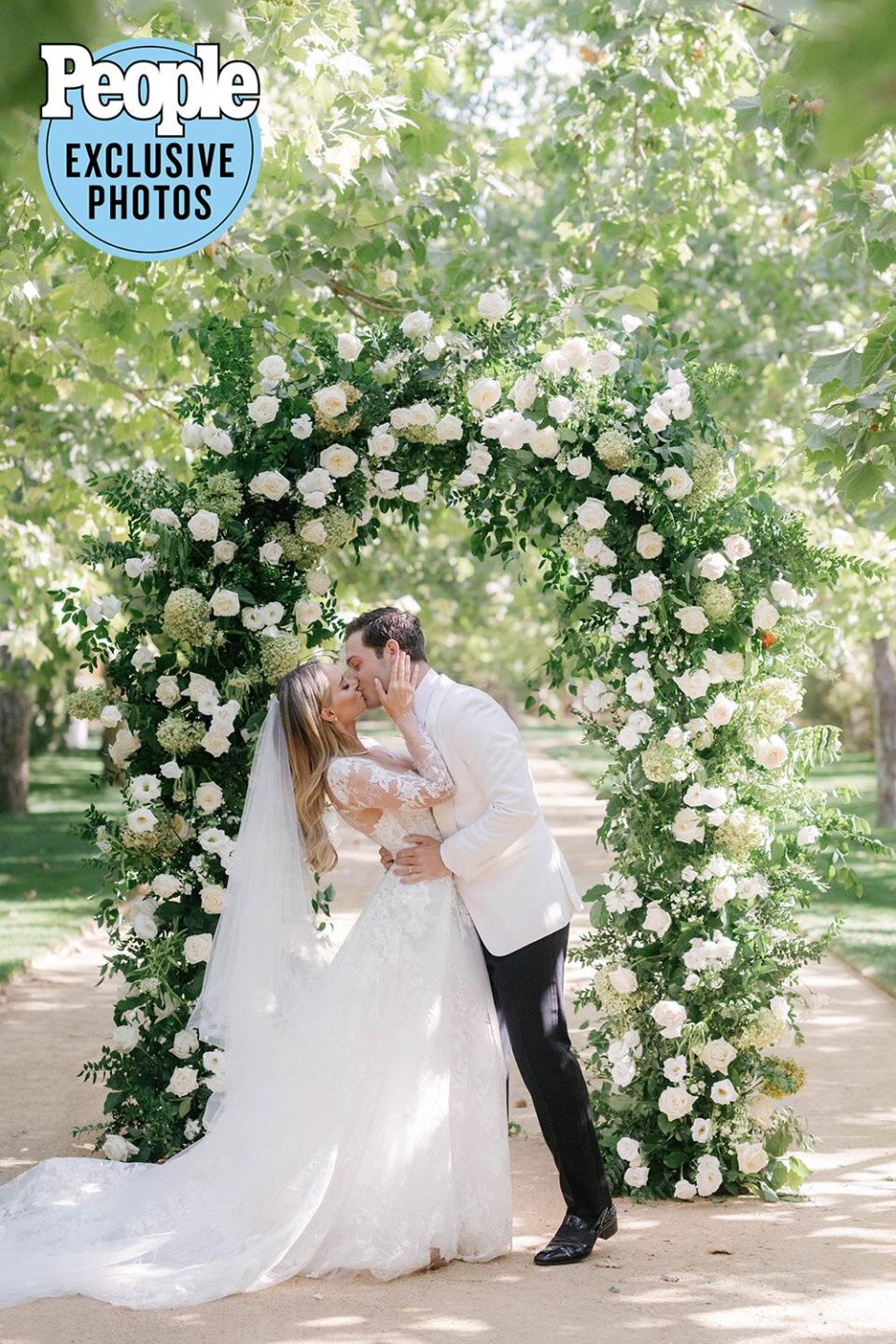 Amanda Stanton wedding credit ALICIA MINK  Southern California Fine Art Wedding + Portrait Photographer