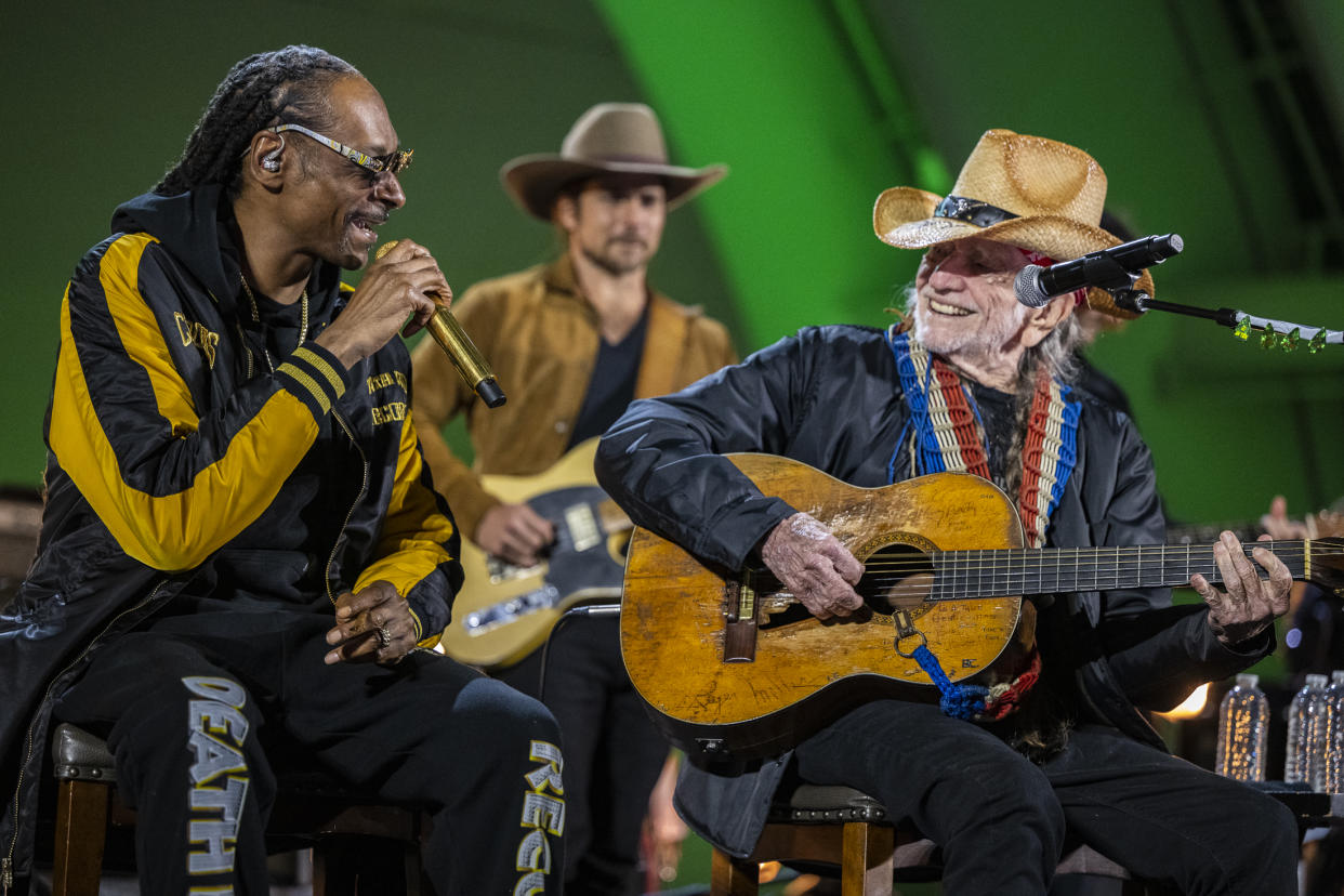 Neil Young and Stephen Stills Join Forces at L.A. Autism Benefit