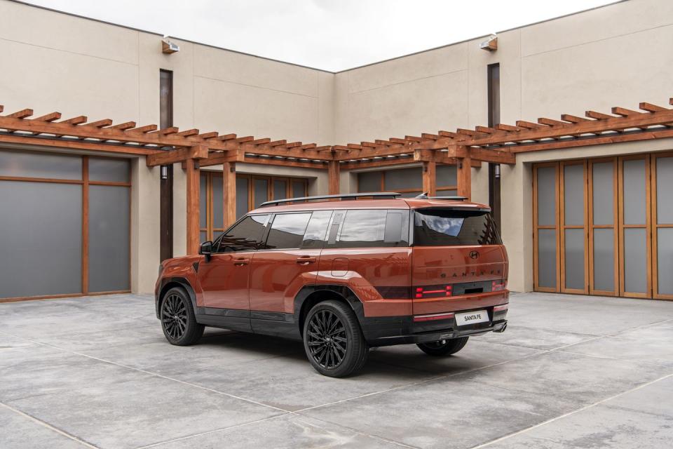 2024 hyundai santa fe in terracotta orange rear