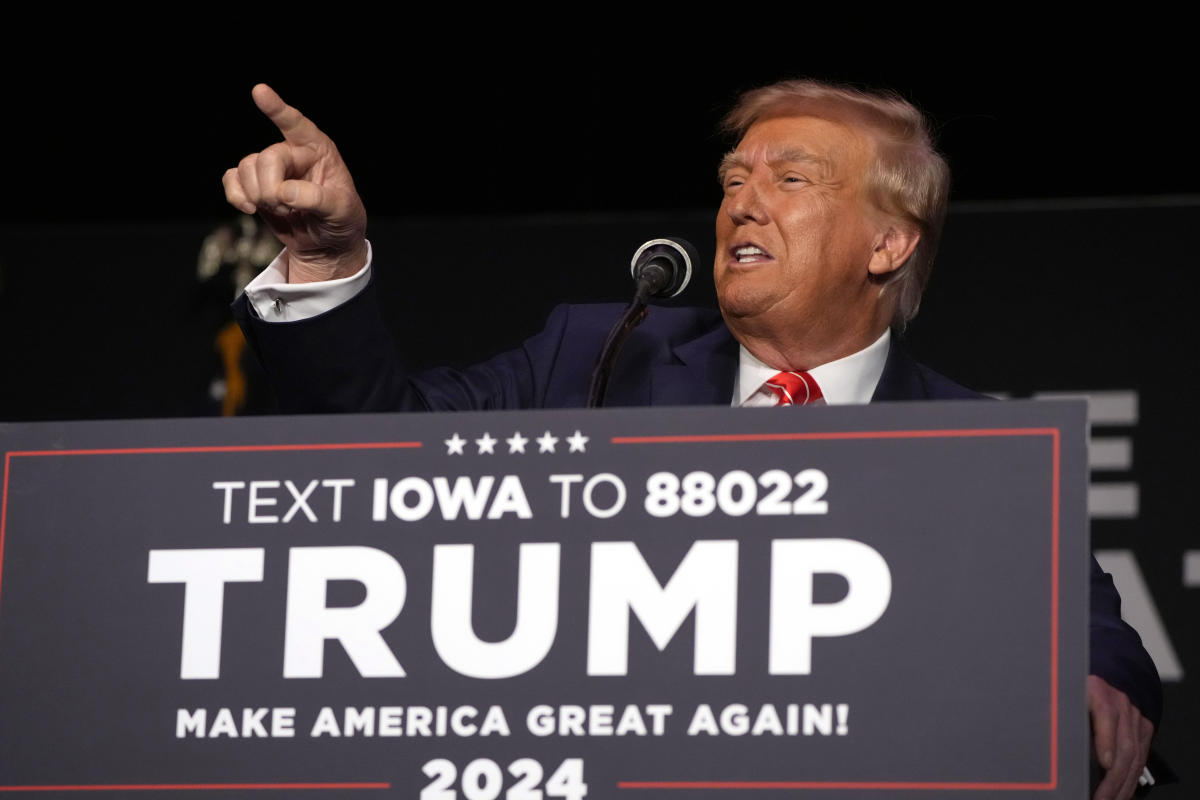 Trump’s Return to Iowa Rally: Criticizes Governor’s Endorsement of DeSantis