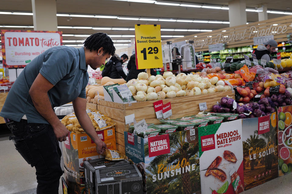 ftse CHICAGO, ILLINOIS - FEBRUARY 13: Vegetables are offered for sale at a grocery store on February 13, 2024 in Chicago, Illinois. Grocery prices are up 0.4% from December and 1.2% over the last year, the slowest annual increase since June 2021. (Photo by Scott Olson/Getty Images)