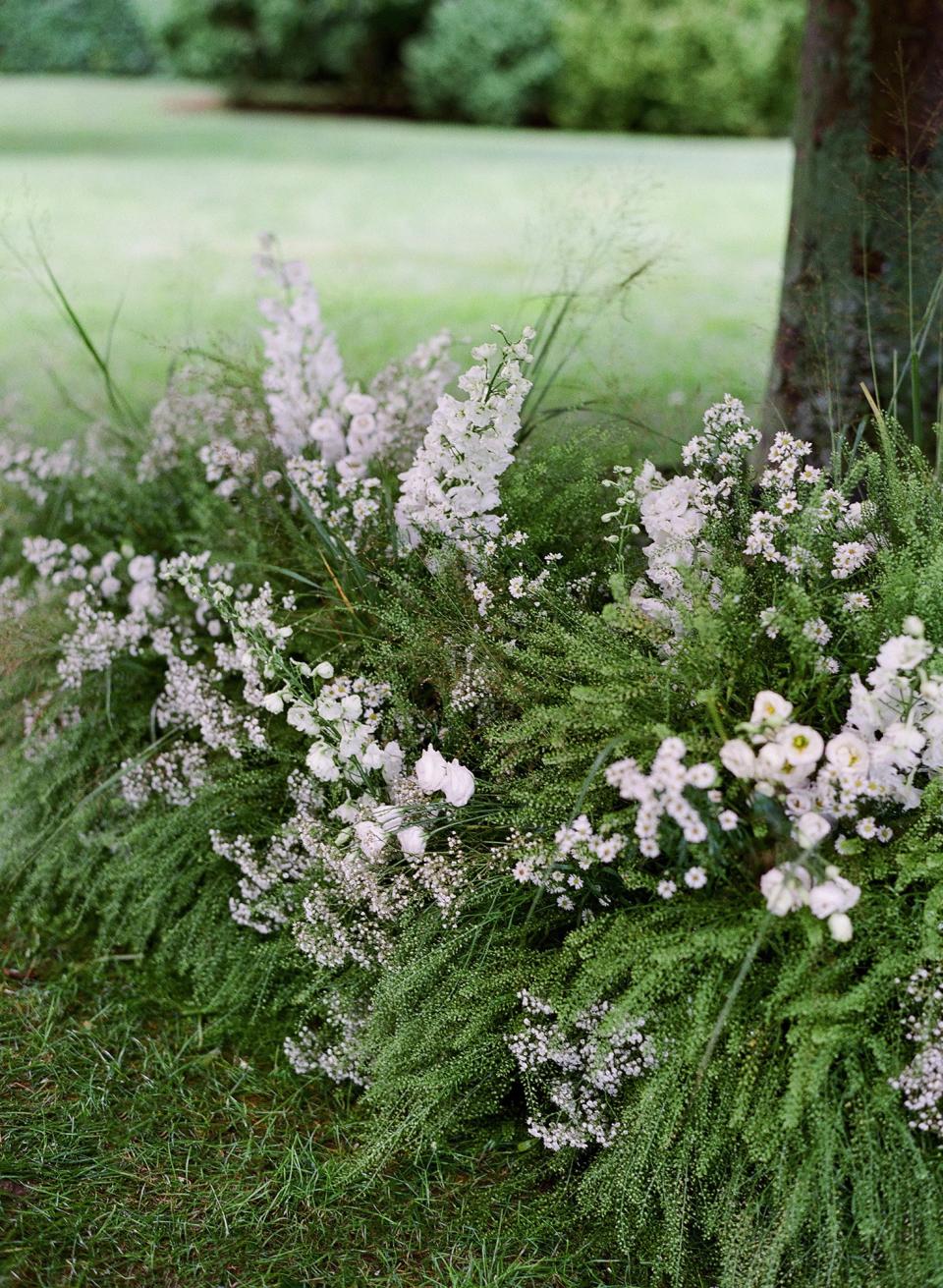 A close-up of the aisle.