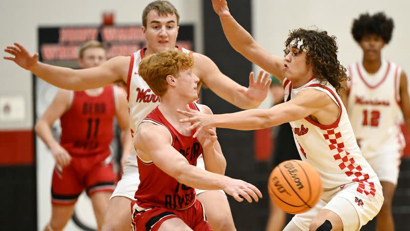 Weber and Bear River boys play at Weber on Wednesday, Dec. 27, 2023.