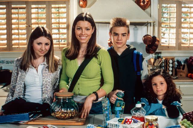 <p>Jerry Wolfe / Spelling Prod. / Courtesy Everett Collection</p> From left: Beverley Mitchell, Jessica Biel, David Gallagher and Mackenzie Rosman in '7th Heaven'