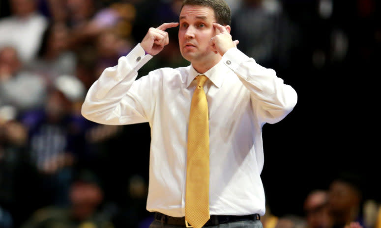 Will Wade coaching during an LSU basketball game.