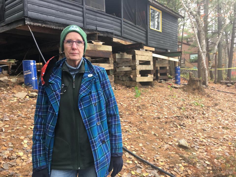 Liz Saunders, 64, says her Bracebridge cottage is sagging after being left in the air for almost five months.