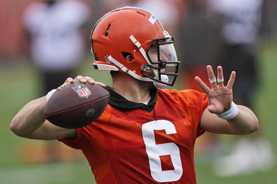 Cleveland Browns quarterback Baker Mayfield throws during an NFL football practice, Thursday, July 29, 2021, in Berea, Ohio. (AP Photo/Tony Dejak)