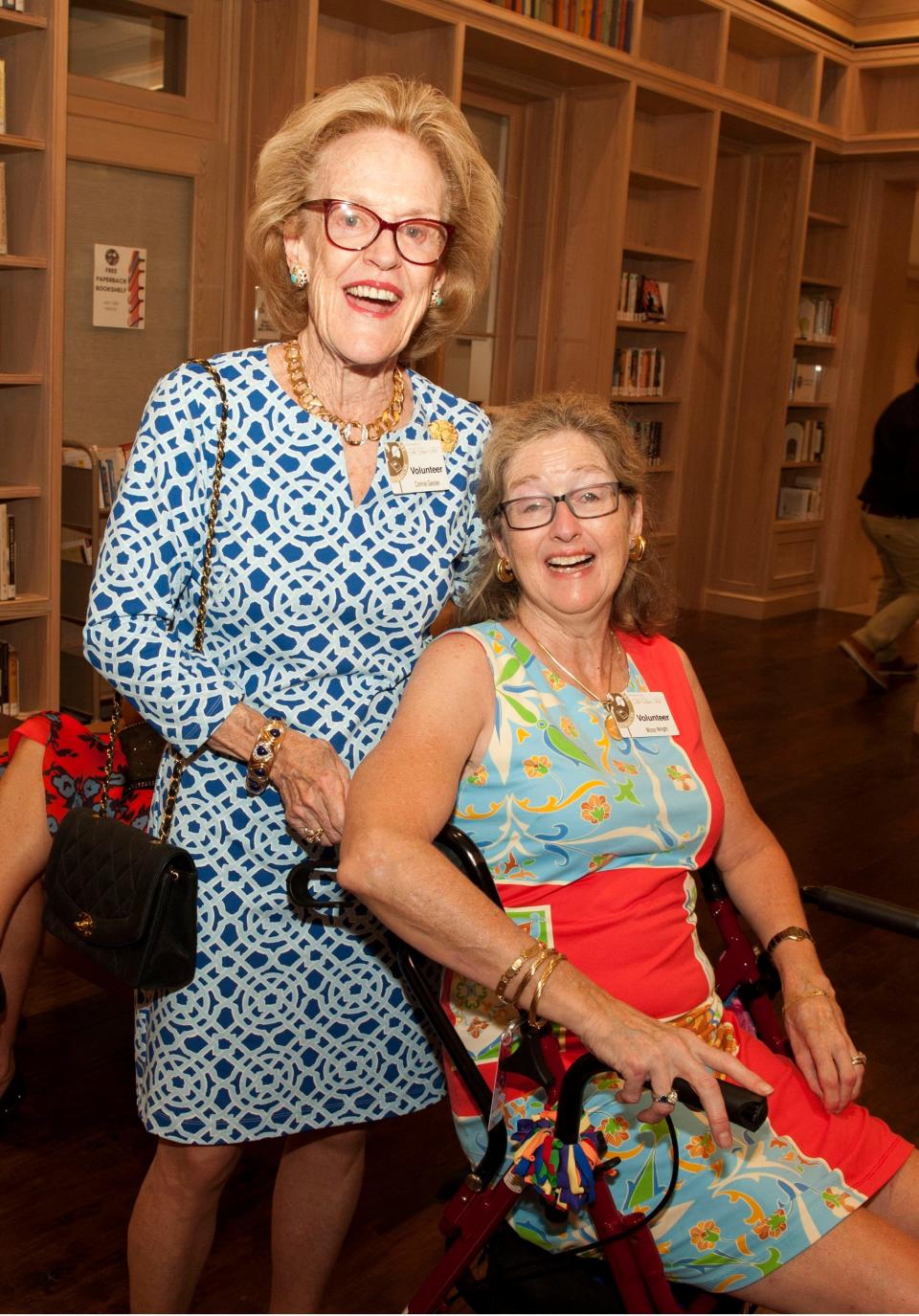 Connie Geisler and Missy Wright at the King Fling annual fundraiser at the Society of the Four Arts King Library in November 2019. This year's event is slated for Nov. 4.