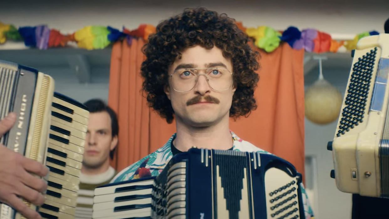  Daniel Radcliffe as Weird Al and accordions in Weird: The Al Yankovic Story. 