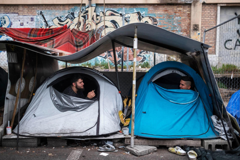 Makeshift camps for refugees and migrants