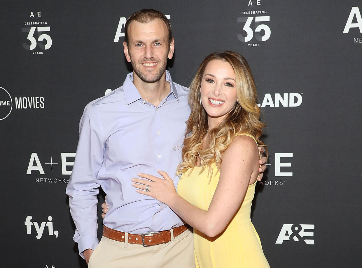 Doug Hehner is showing appreciation to wife Jamie Otis for helping him with his addiction journey. (Photo via Getty Images)