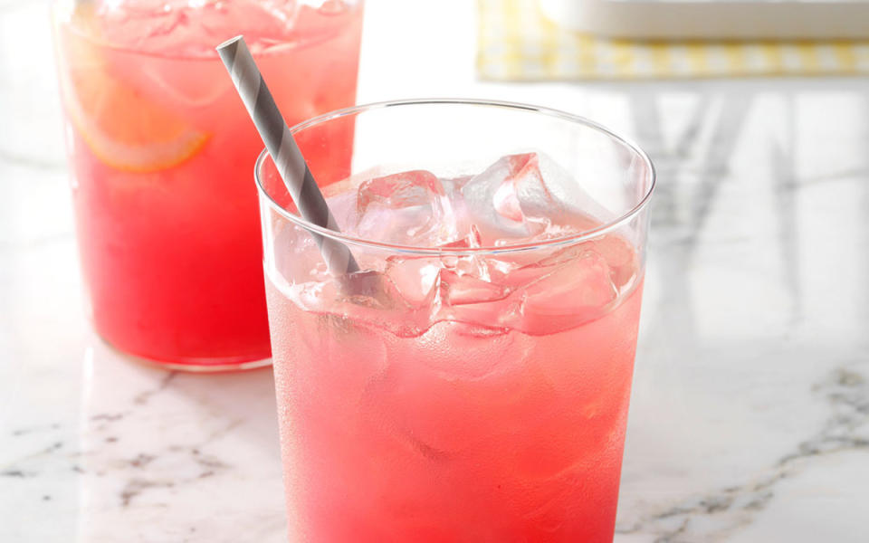 <p>Taste of Home</p><p>This blackberry lemonade is just the thing to serve at picnics and patio parties or to cool down with after a day outdoors.</p><p><strong>Get the recipe: <a href="https://parade.com/1073662/parade/blackberry-lemonade-recipe/" rel="nofollow noopener" target="_blank" data-ylk="slk:Blackberry Lemonade;elm:context_link;itc:0;sec:content-canvas" class="link ">Blackberry Lemonade</a></strong></p><p><strong>Related: <a href="https://parade.com/1224553/felicialim/crumb-bar-recipes/" rel="nofollow noopener" target="_blank" data-ylk="slk:36 Best Crumb Bar Recipes;elm:context_link;itc:0;sec:content-canvas" class="link ">36 Best Crumb Bar Recipes</a></strong></p>