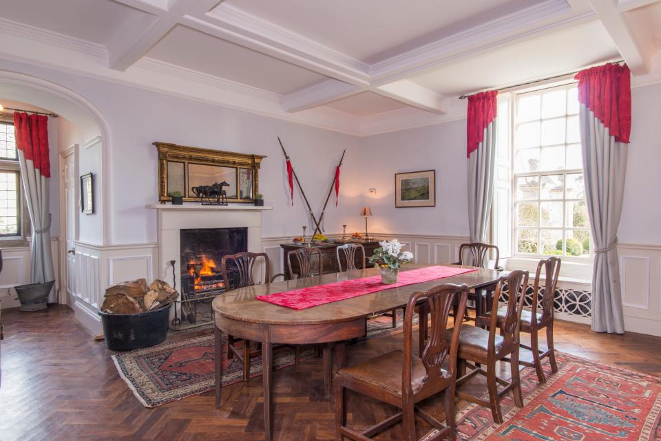 luckington court dining room