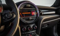 <p>While these helpers make for smoother driving for veterans and novices alike, nearly all drivers disliked the light and nonlinear feel of the Mini's clutch pedal, which makes the car easy to stall. Although the shifter itself is not exactly sloppy in feel, neither is it very satisfying to slide through its gates.</p>