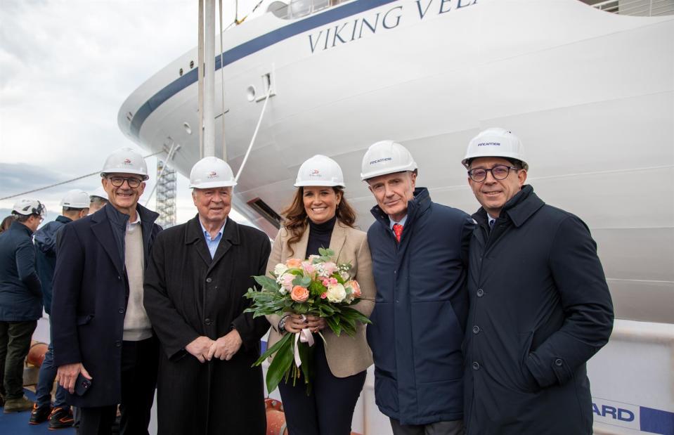 <p>Viking Cruises</p>